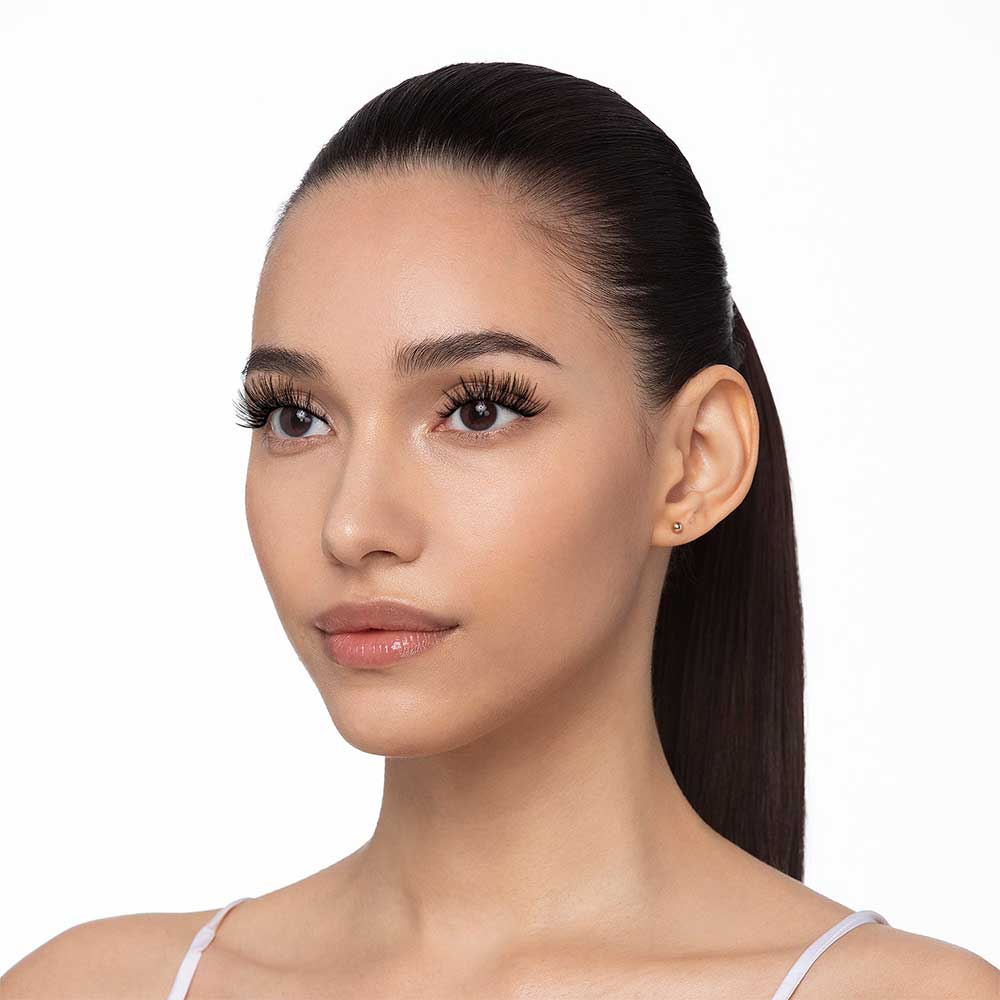 i · Envy by KISS lashes 3D Chic 04 (KISS-KPEI04)